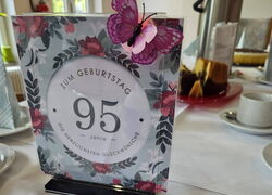Wir gratulieren herzlich
