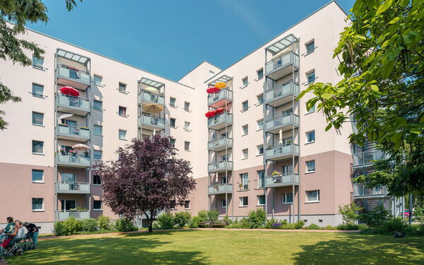 Hier sehen sie das Seniorenzentrum Wachtelwinkel in einer Außenaufnahme