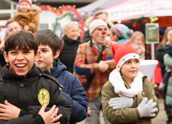 „Zauberhafter“ Nikolausmarkt auf dem TRollberg