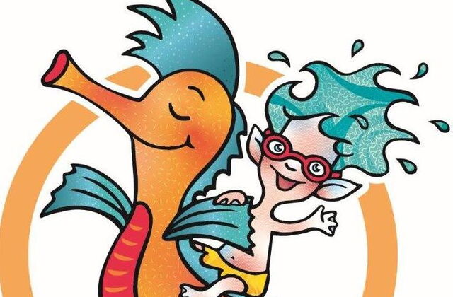 Zeichnung. Ein orangenes Seepferdchen mit rotem Brustkorb und blauen Flossen. Auf dem Seepferdchen Rücken sitzt ein Kind mit spitzen Ohren, Schwimmhaut zwischen den Zehen / Finger, die Haare sind blau grün wild, daraus spritzen Wassertropfen.