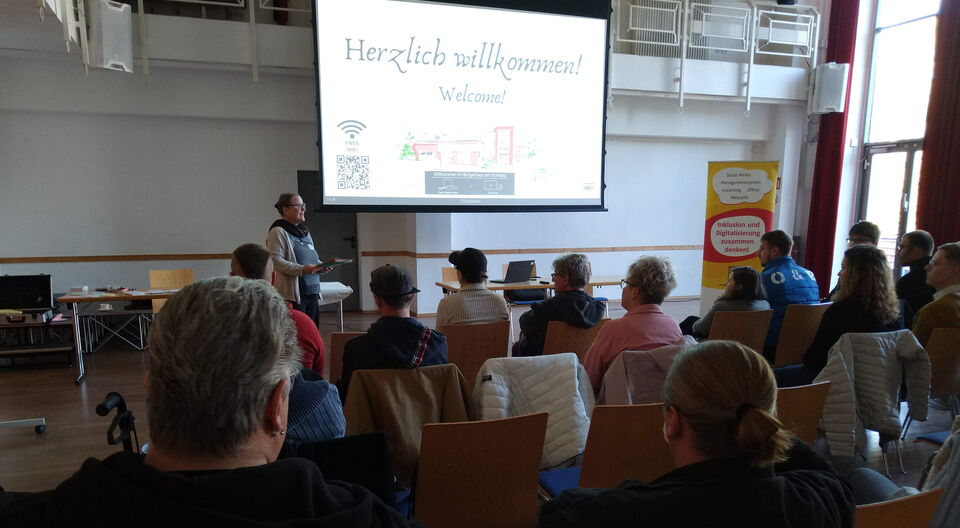 „Barrierefrei Informationen austauschen – Wie geht das?“