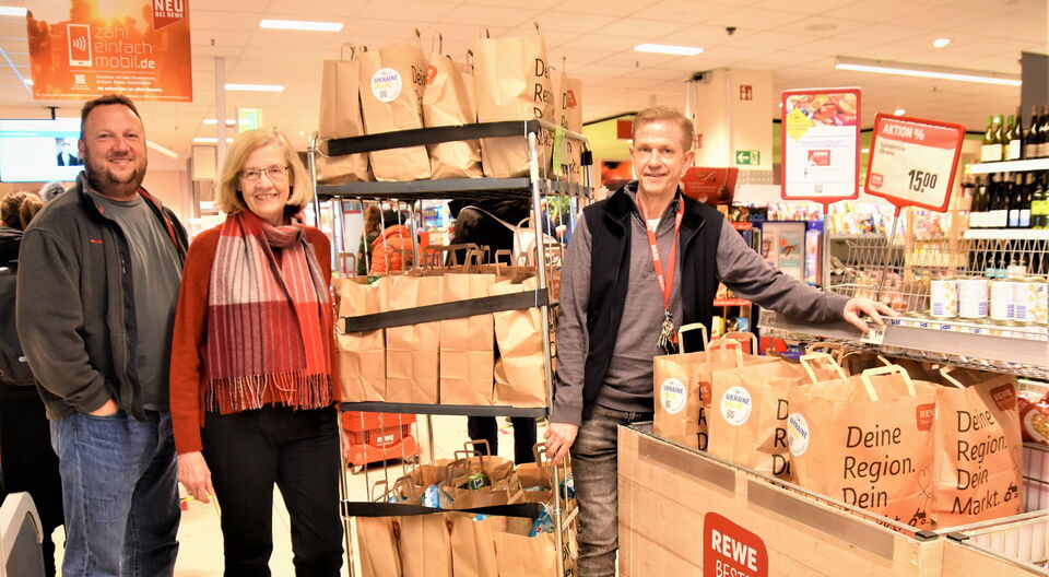 30 Tüten für den Grundbedarf