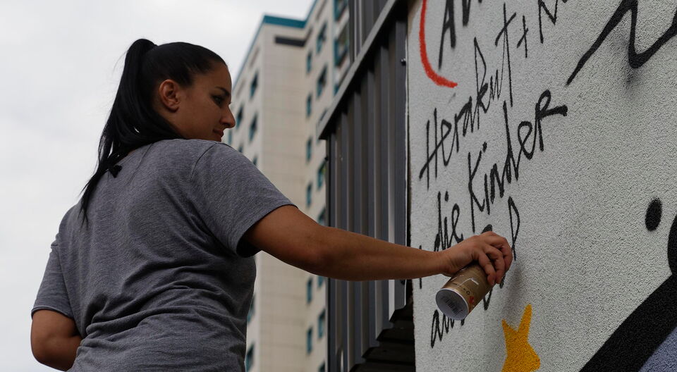 Berühmtes Street-Art-Duo „Herakut“ im Schlaatz