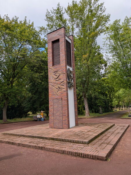 Glockenturm von Nahem.