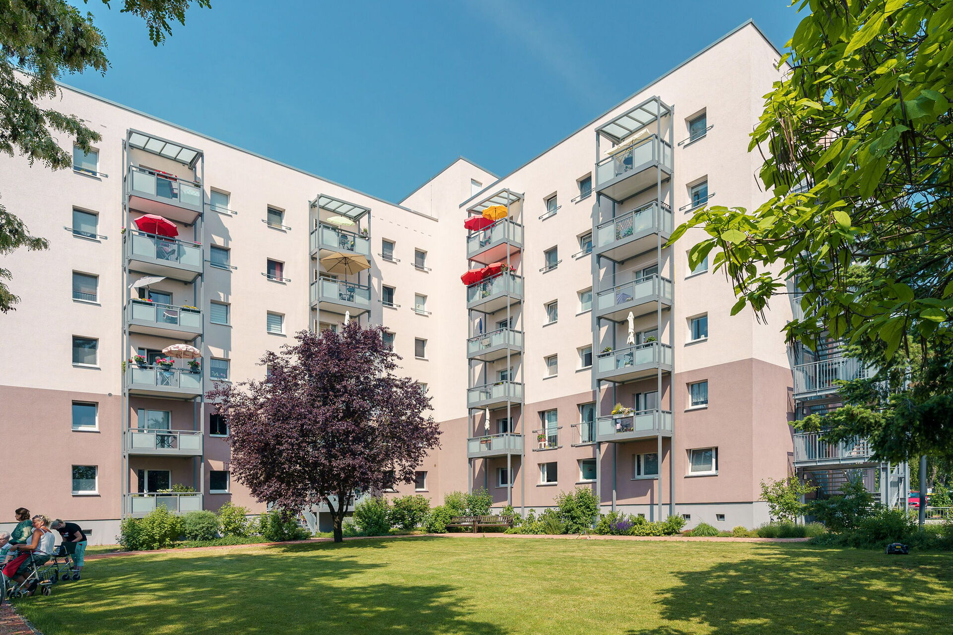 Hier sehen sie das Seniorenzentrum Wachtelwinkel in einer Außenaufnahme
