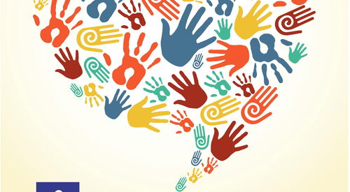 Viele bunte Handabdrücke in Form eines Kreis. Unten steht: Aktions-Plan in Leichter Sprache - Die Arbeiter-Wohlfahrt unterstützt die Rechte von Menschen mit Behinderung.