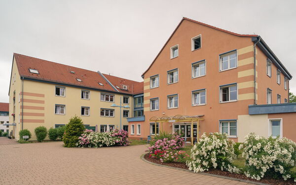 Hier sehen sie die Außenansicht des Seniorenzentrums Wachtelwinkel