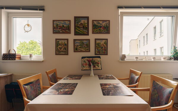 Speisesaal in einem Seniorenzentrum