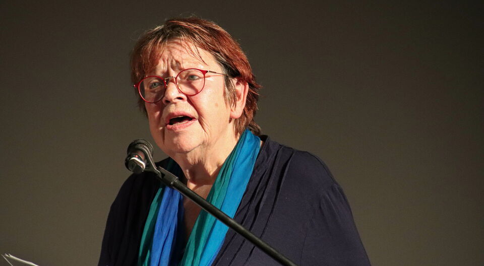 Mal lustig, mal ironisch, mal scherzhaft ehrlich