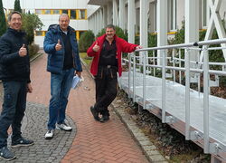 Barriere überwunden – Rampe gebaut