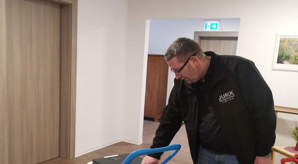 Testlauf für Wischroboter