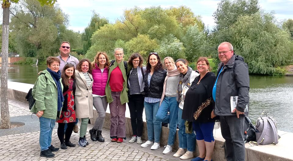 "Wir bringen Menschen anders zusammen"