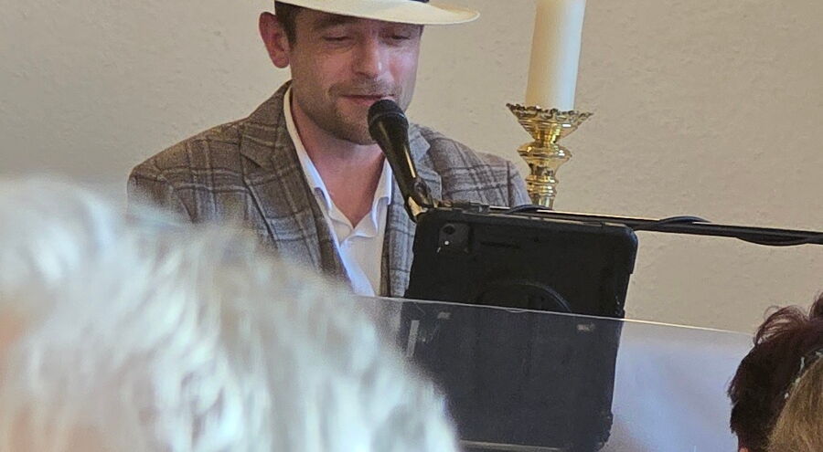 AWO Heimatkonzert mit Meisterpianist Thomas Kübler in Dallgow-Döberitz