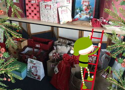 Fleißige Weihnachtswichtel