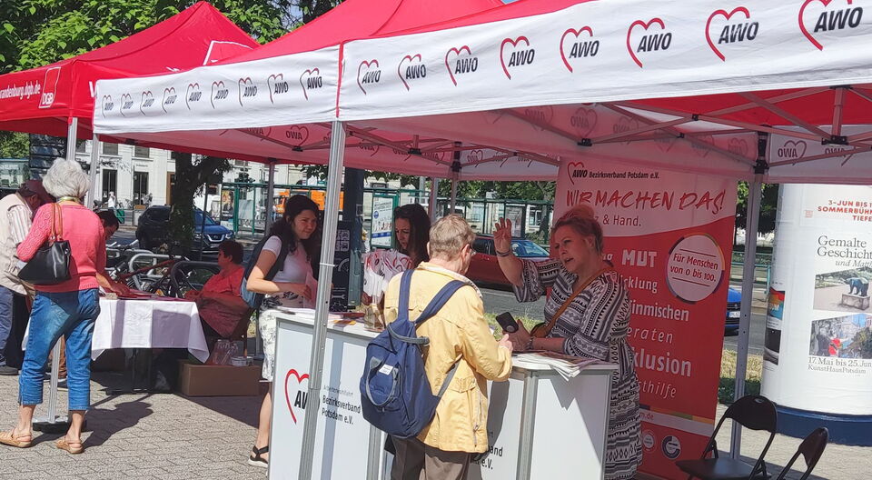 Ältere Menschen suchen sozialen Anschluss