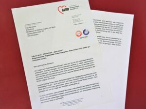 Ein zweiseitiger Brief der AWO an die Ministerin Britta Ernst. Offener Brief: Offene Kitas - aber sicher! Eingeschränkter Regelbetrieb muss weitergehen, Kitas dürfen nicht wieder geschlossen werden.