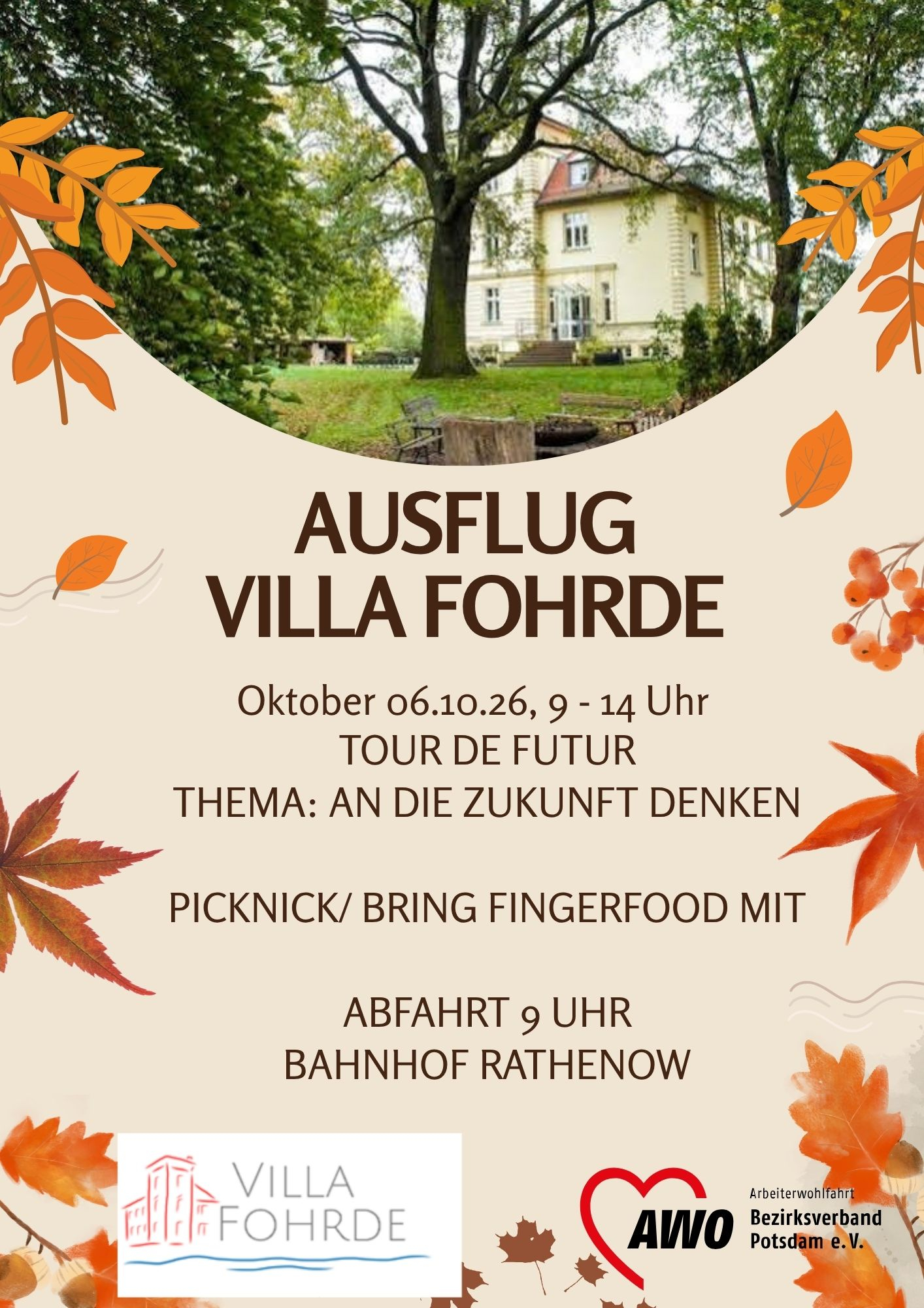 ein Foto der Villa Fohrde. Eine große gelbe Villa im Grünen
